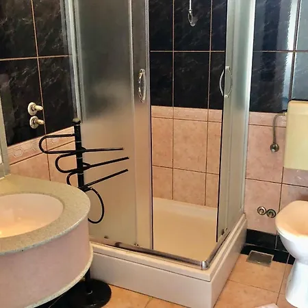 Апартаменты Pool Apartment Mes 4 *