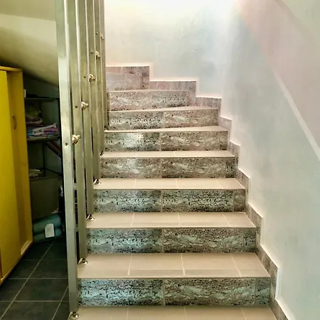 Pool Apartment Mes 4 Апартаменты
